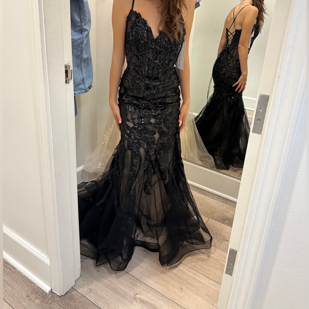 Elegant Black Evening Gown